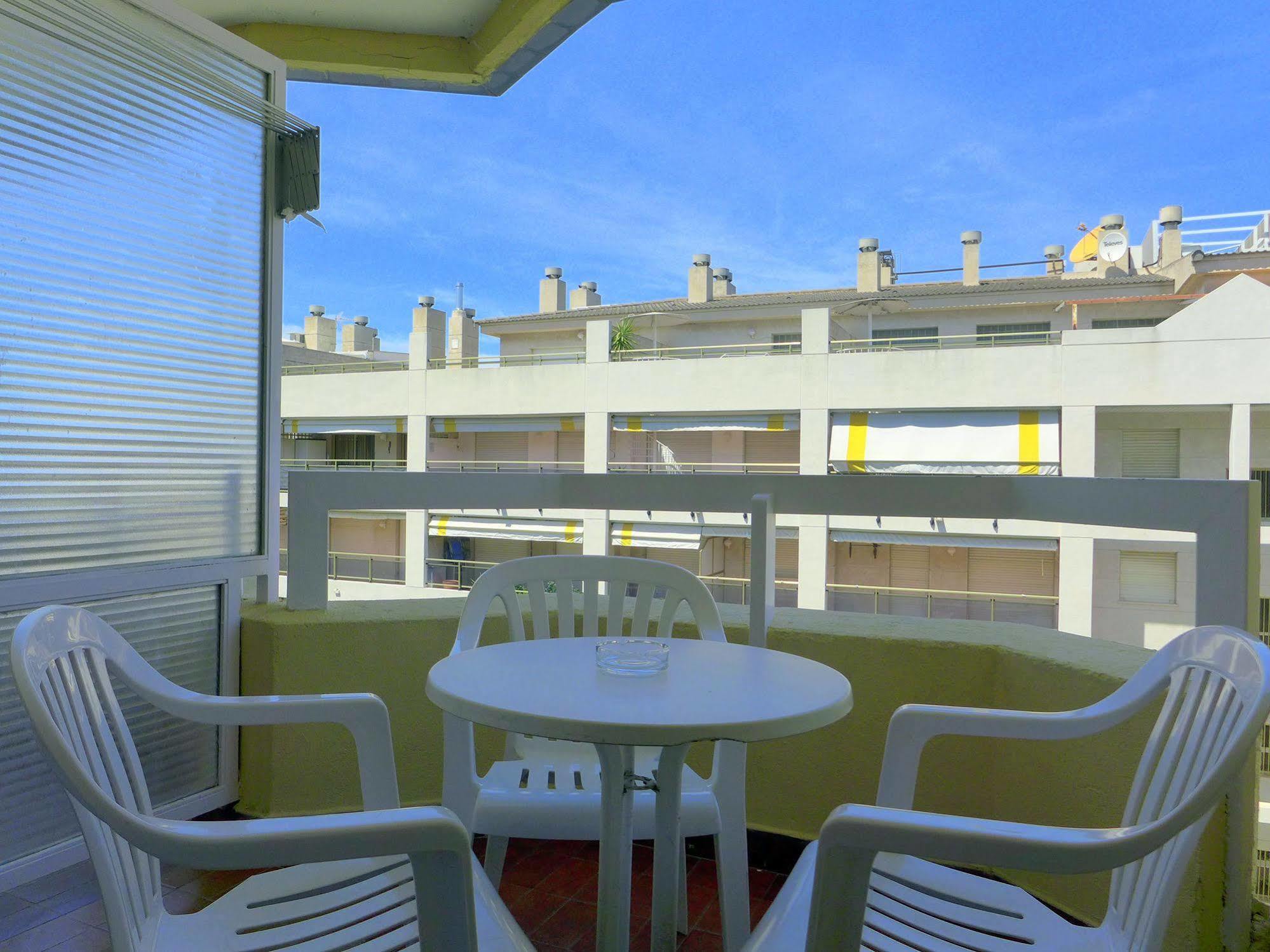 Apartamentos Alboran-Arysal Salou Zewnętrze zdjęcie